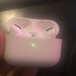 AirPods Pro